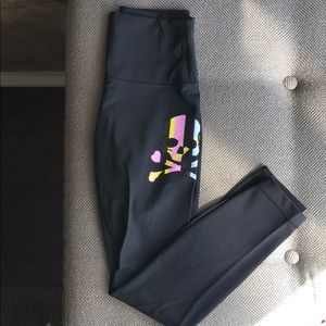 lululemon Wunder Under HR 7/8 Colorful Dizzy Skull